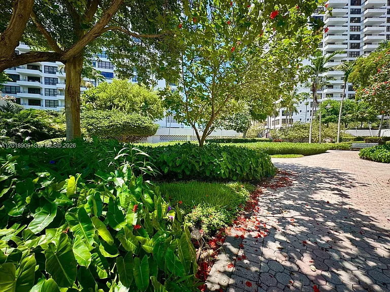 600 Three Islands Blvd #920 — Photo 26