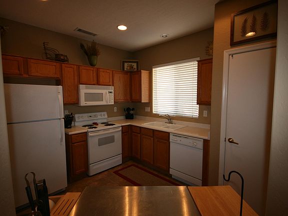 3rd image of 19254 N Alameda Dr