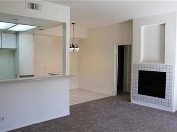 13 Whippoorwill Ln #1