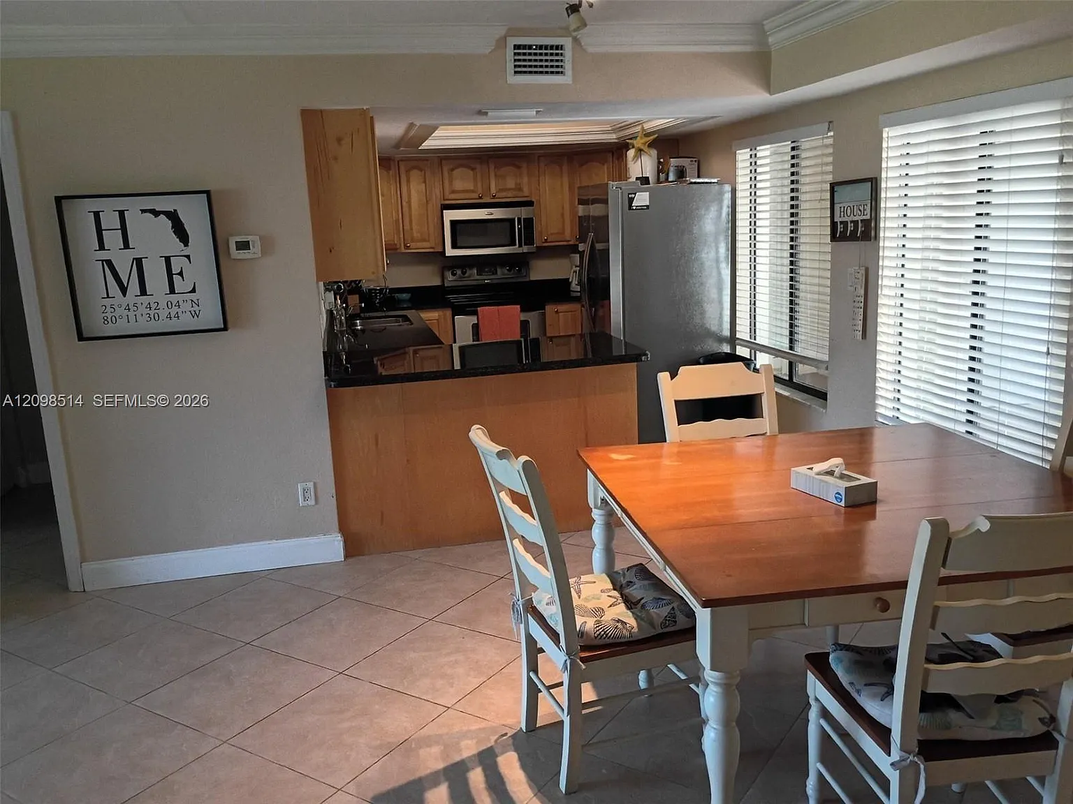 Catamaran L Condominium — Photo 4