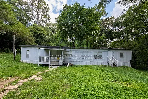 122 Collins Rd Photo 1