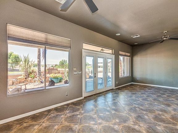 5th image of 5054 S Peachwood Dr