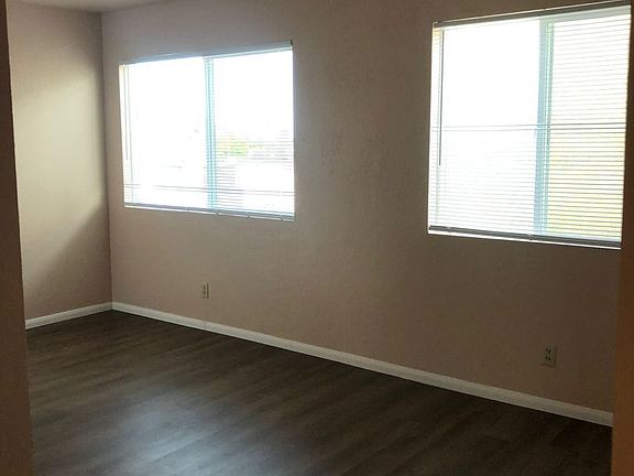 2nd image of 570 Holt Ave APT B