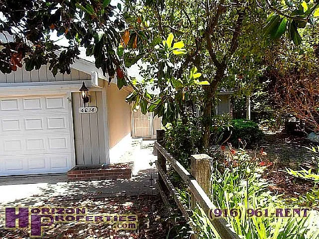 6216 Chapel View Ln photo 1