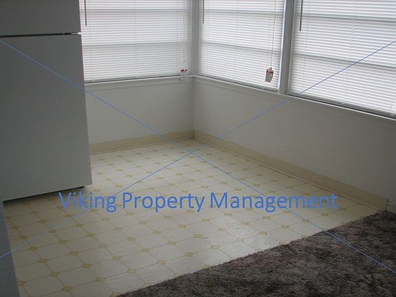 4th image of 525 NW 4th St APT 1