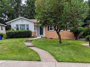 9506 E Light Dr, Silver Spring, MD 20903