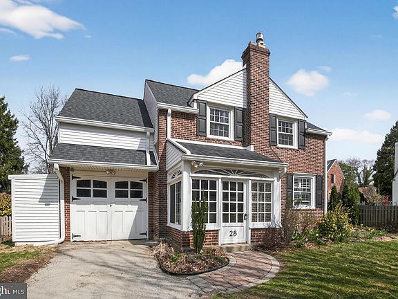 2nd image of 28 Chelfield Rd