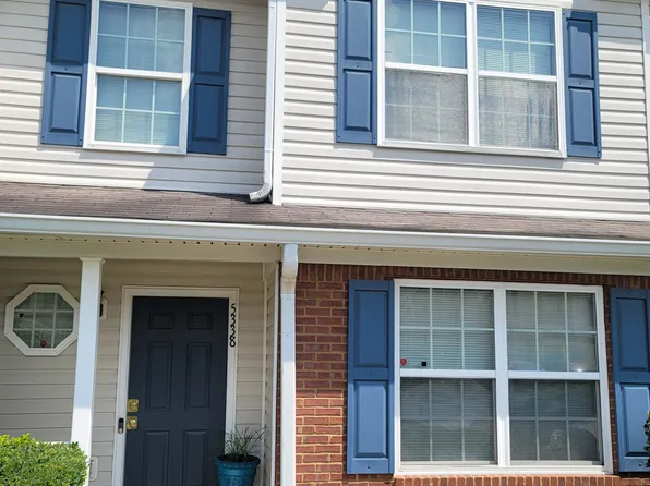 5338 Creekview Ln, Morrow, GA 30260