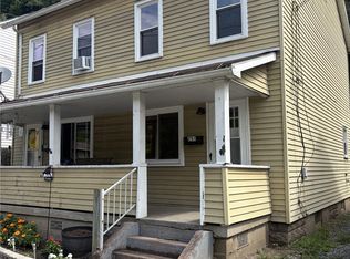 254 Bailies Run Rd, Creighton, PA 15030