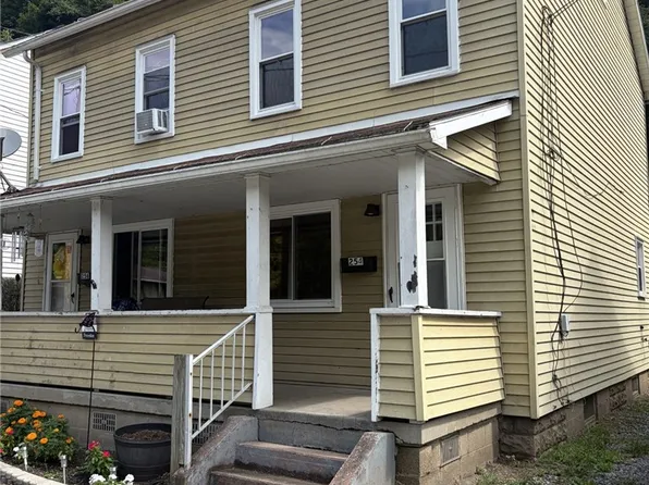 254 Bailies Run Rd, Creighton, PA 15030