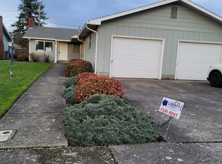 735 W D St, Lebanon, OR 97355