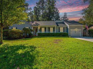 102 Huntington Cir, Summerville, SC 29485