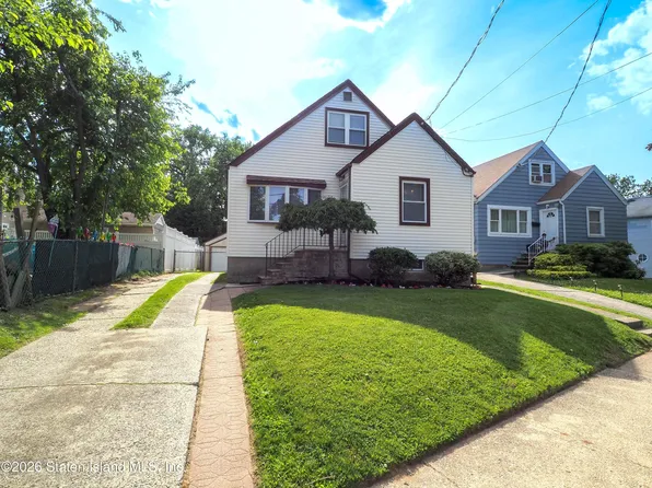 50 Raymond Pl, Staten Island, NY 10310