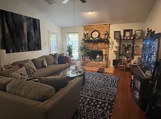 4502 Deer Lodge Ct, Arlington, TX 76017