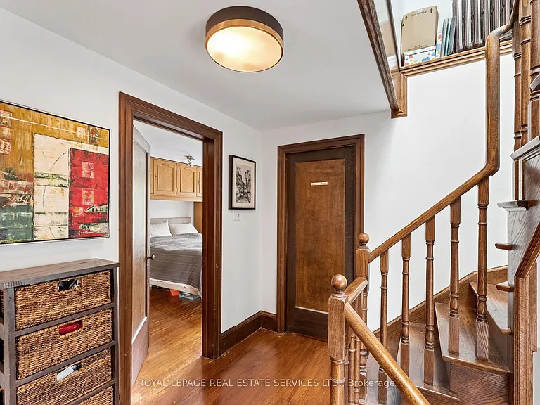 24 Mann Ave — Photo 36