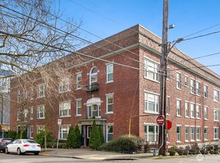 901 NE 43rd Street #306, Seattle, WA