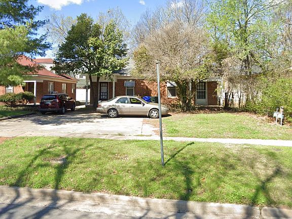 2nd image of 842 S Flood Ave