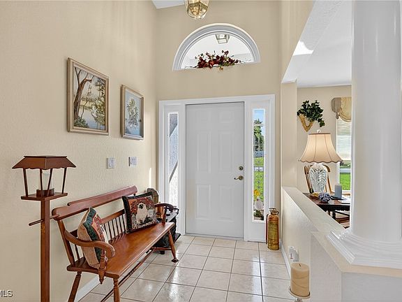4th image of 4306 SW 3rd Ave