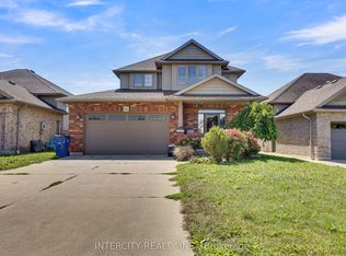 82 Molengraaf Way, Chatham Kent, ON N7M0A2