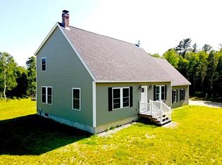 30 Heights Rd, Stockton Springs, ME 04981