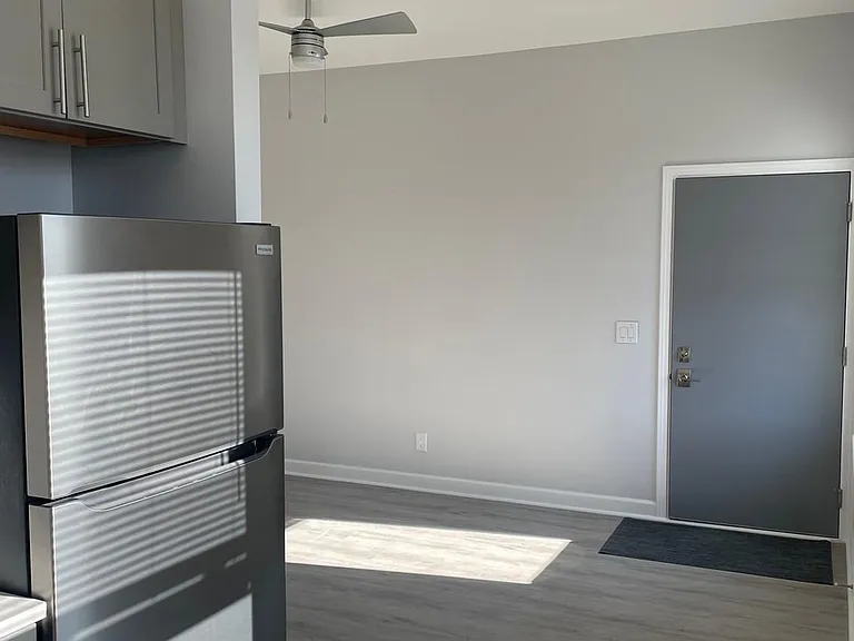 216 Findlay St #1 — Photo 17