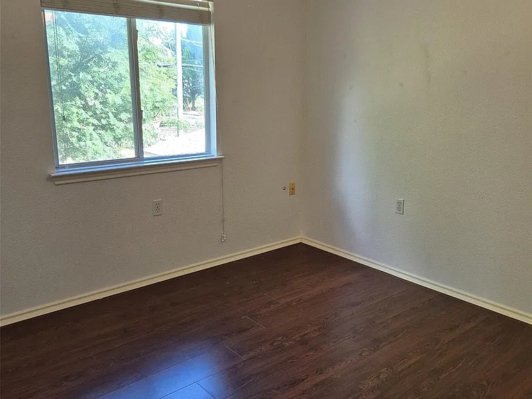 1139 Emmitt Run — Photo 21