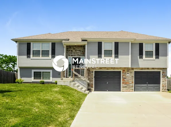 428 Buffalo Ct, Raymore, MO 64083