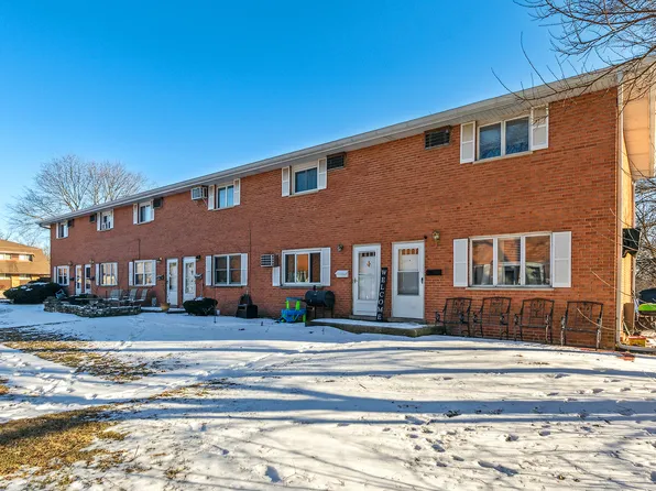 1227 Town Crest Dr APT E, New Lenox, IL 60451