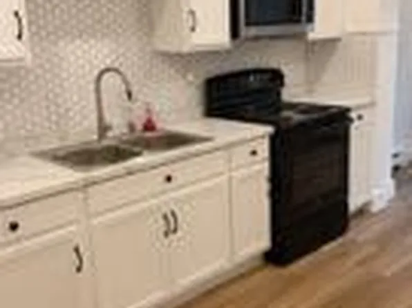 1036 Guilford St, Lebanon, PA 17046