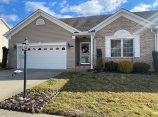 65 Lexus Dr, Hurricane, WV 25526