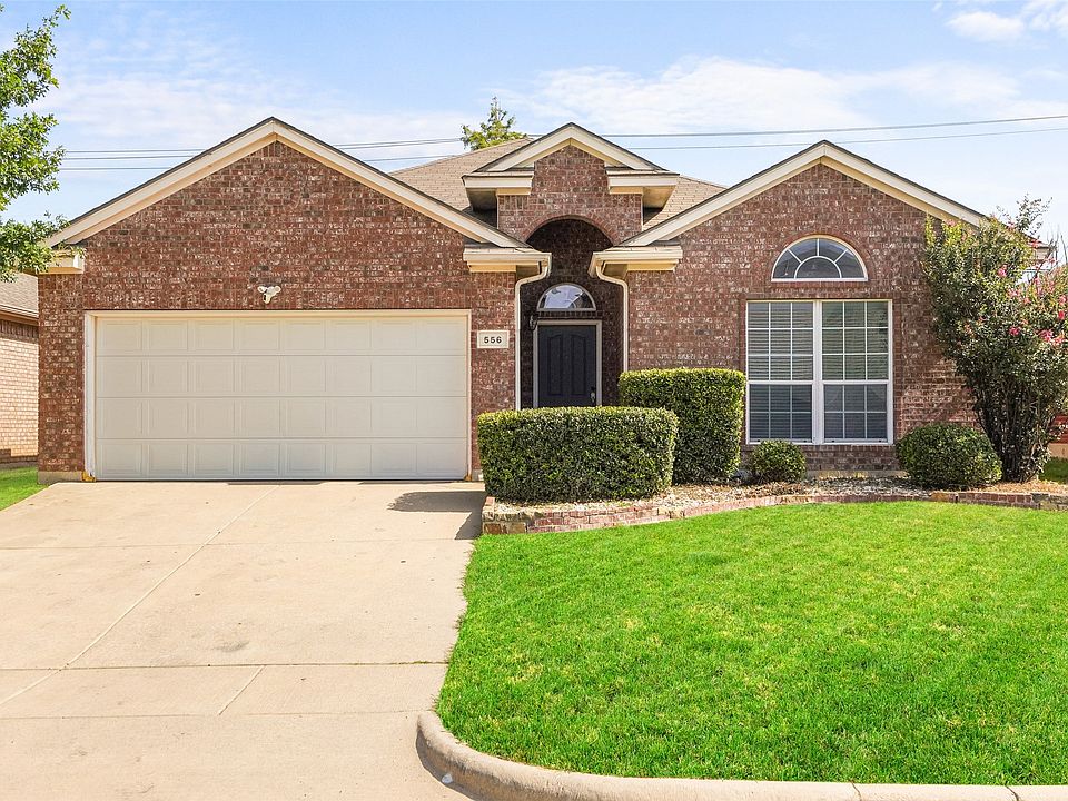 1st image of 556 Caravan Dr