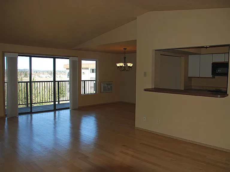 168 S Coeur Dalene St #E303 — Photo 7