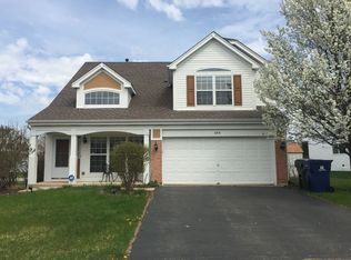 844 Violet Cir, Naperville, IL 60540