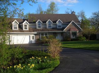 3085 Waldwic Ln, Oshkosh, WI 54904