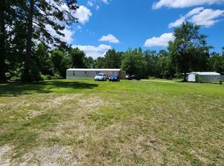 2451 Catherine Lake Rd, Richlands, NC 28574