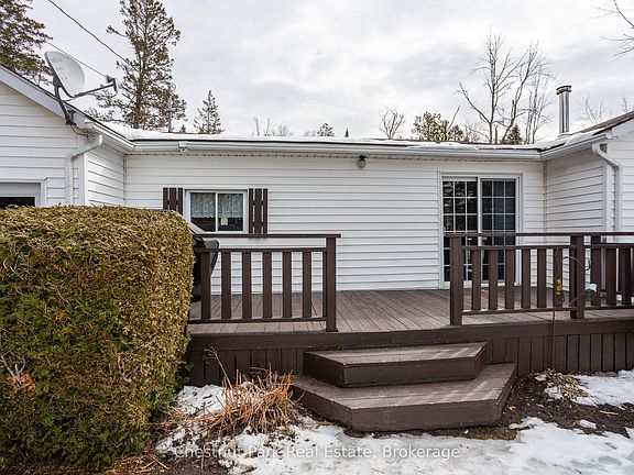 3rd image of 187 Warner Bay Rd