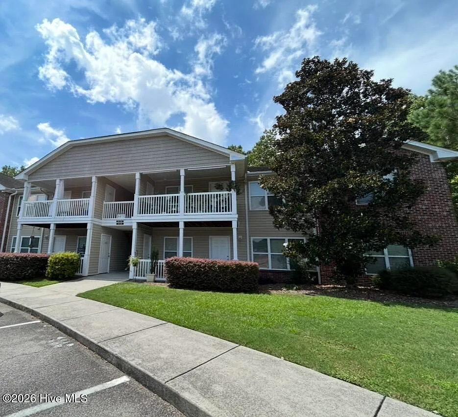 2 bed, 2.0 bath, 1080 sqft, $1,800 — Photo 1