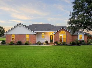 123 Catawba Rd, Waxahachie, TX 75165