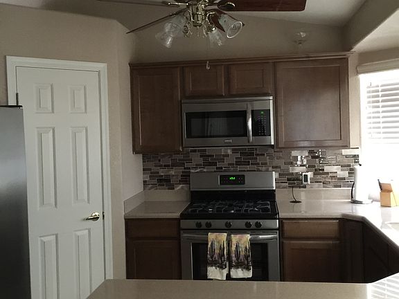 5th image of 2988 Saratoga Ave