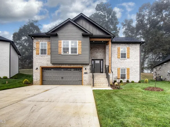 750 Hunts Terrace Dr, Kingsport, TN 37663