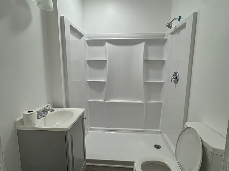 20 Michael St #2 — Photo 4