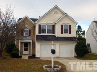 152 Fairford Dr, Holly Springs, NC 27540