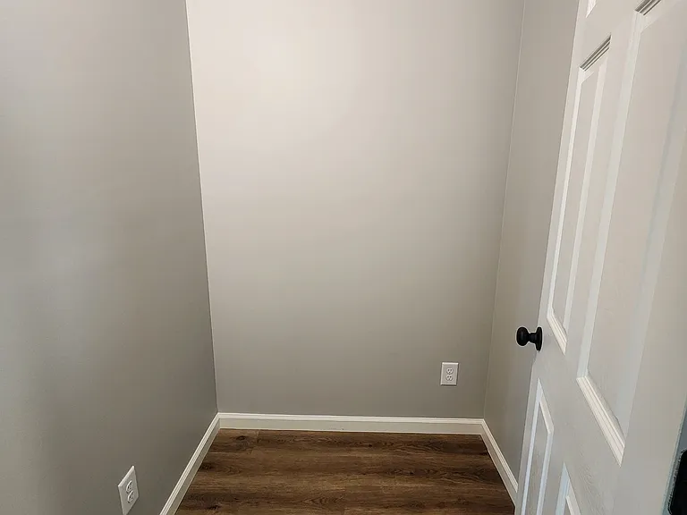 4680 S Grundy Quarles Hwy — Photo 3