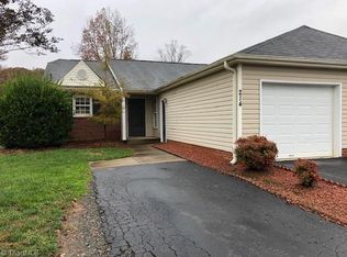 214 Troonsway Rd, Winston Salem, NC 27127