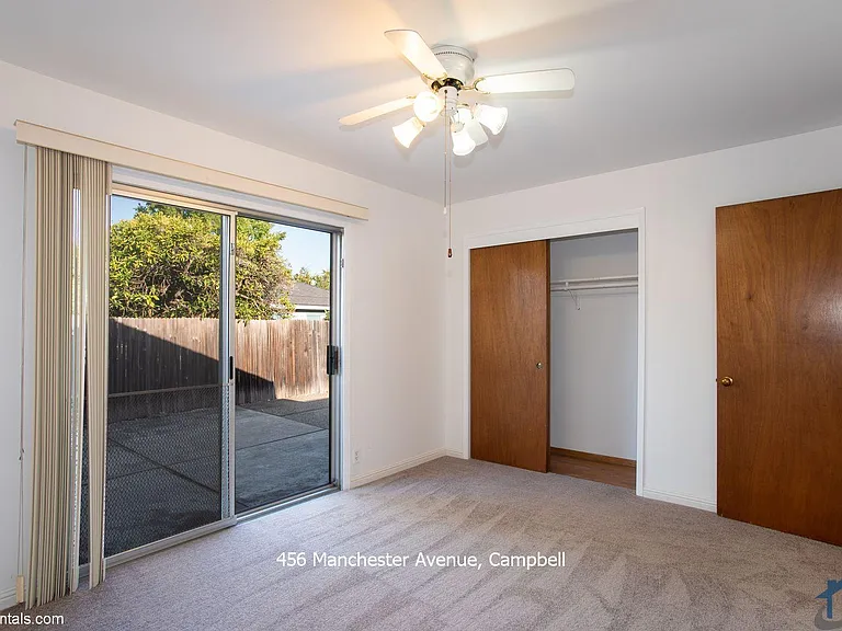 456 Manchester Ave — Photo 17