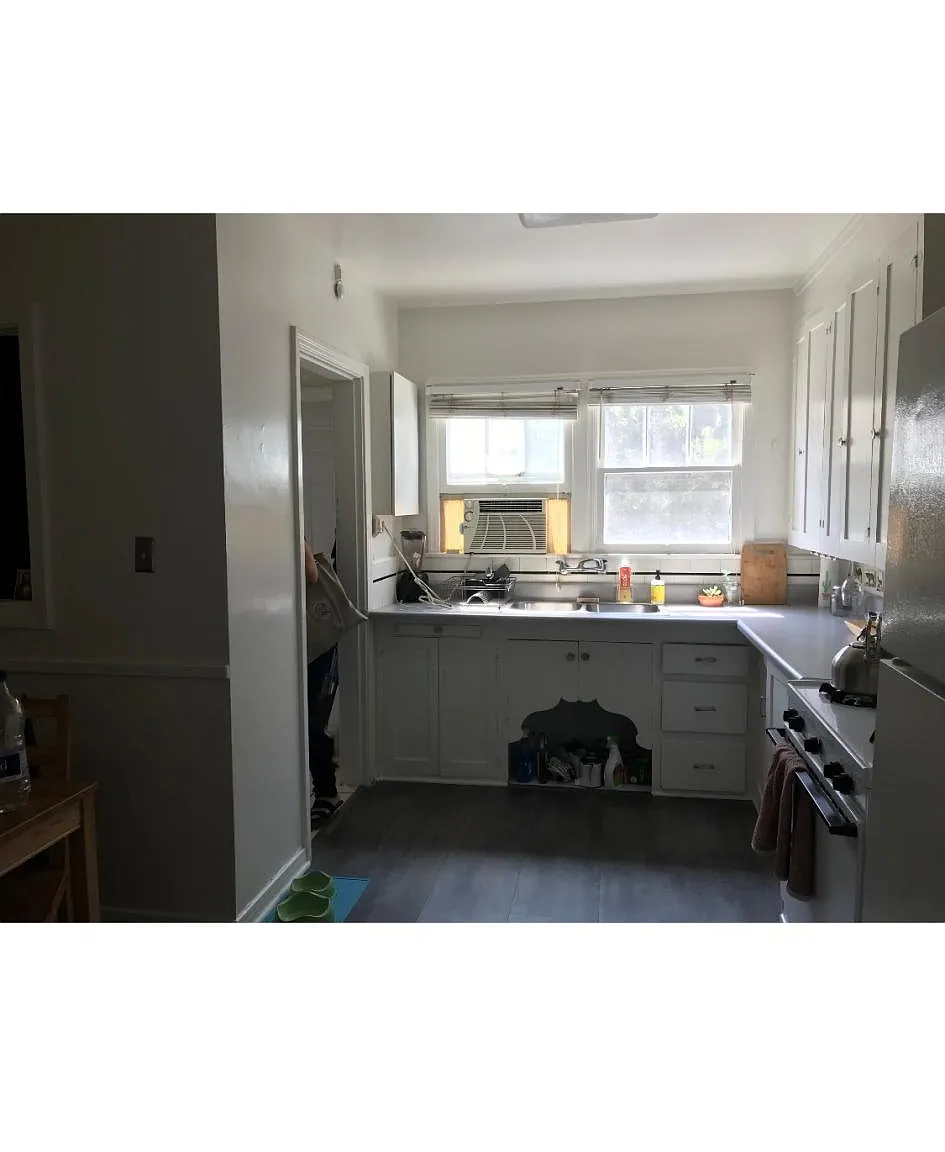 1326 E Maple St — Photo 3