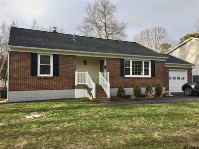 30 Continental Rd, Rotterdam, NY, 12306