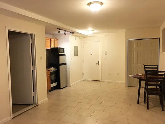 Rented by Lalezarian Properties | media 17