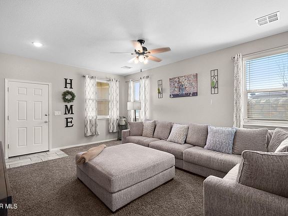 4th image of 1001 Savoia Pl