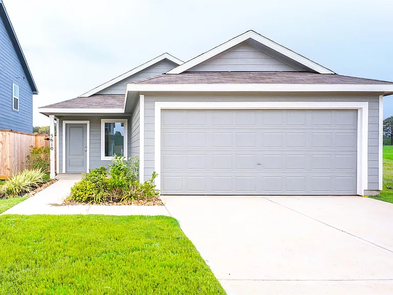 5610 Shelford Birch Dr — Photo 1